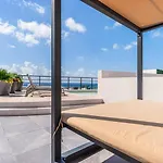 Luxury 1Br With Ocean View 200M From The Beach