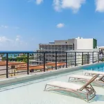 Luxury 1Br With Ocean View 200M From The Beach